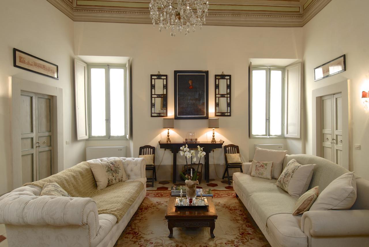 Palazzo Sant'Angelo Bed and Breakfast Σπολέτο Εξωτερικό φωτογραφία