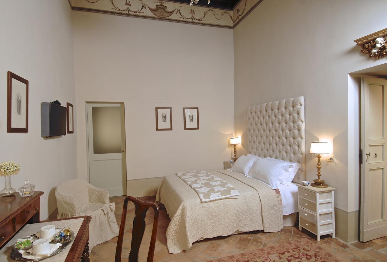 Palazzo Sant'Angelo Bed and Breakfast Σπολέτο Εξωτερικό φωτογραφία