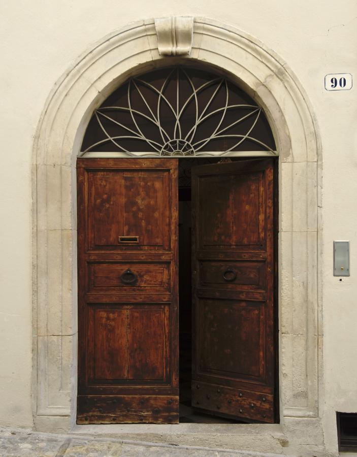 Palazzo Sant'Angelo Bed and Breakfast Σπολέτο Εξωτερικό φωτογραφία